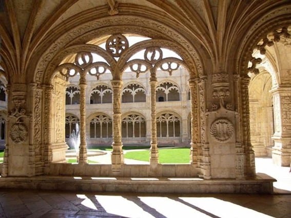 claustro do Mosteiro dos Jerónimos