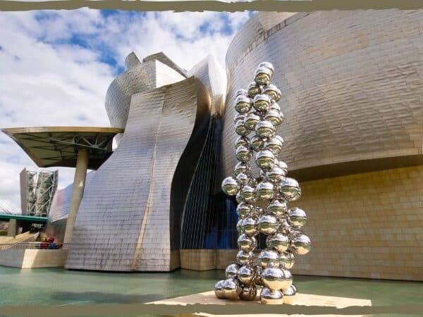 O que é museu - exemplo do Guggenheim de Bilbao