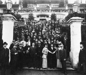 Dia da mulher Copenhague, 1910. VIII Congresso da Internacional Socialista na frente, Alexandra Kollontai e Clara Zetkin.