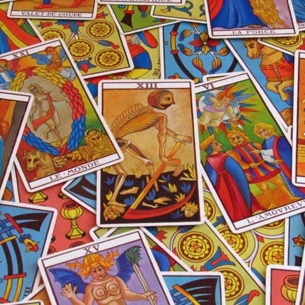 diversas cartas de tarot - capa curso de tarot