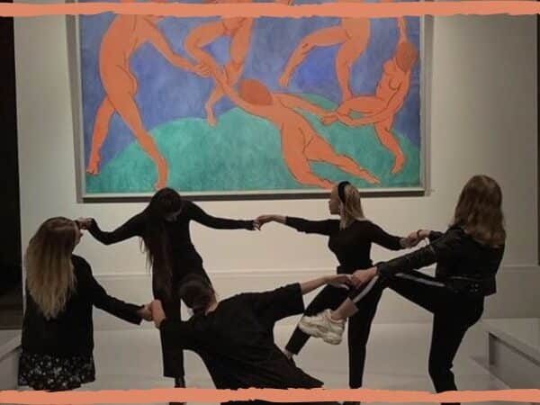 capa do artigo devemos levar as crianças ao museu ?